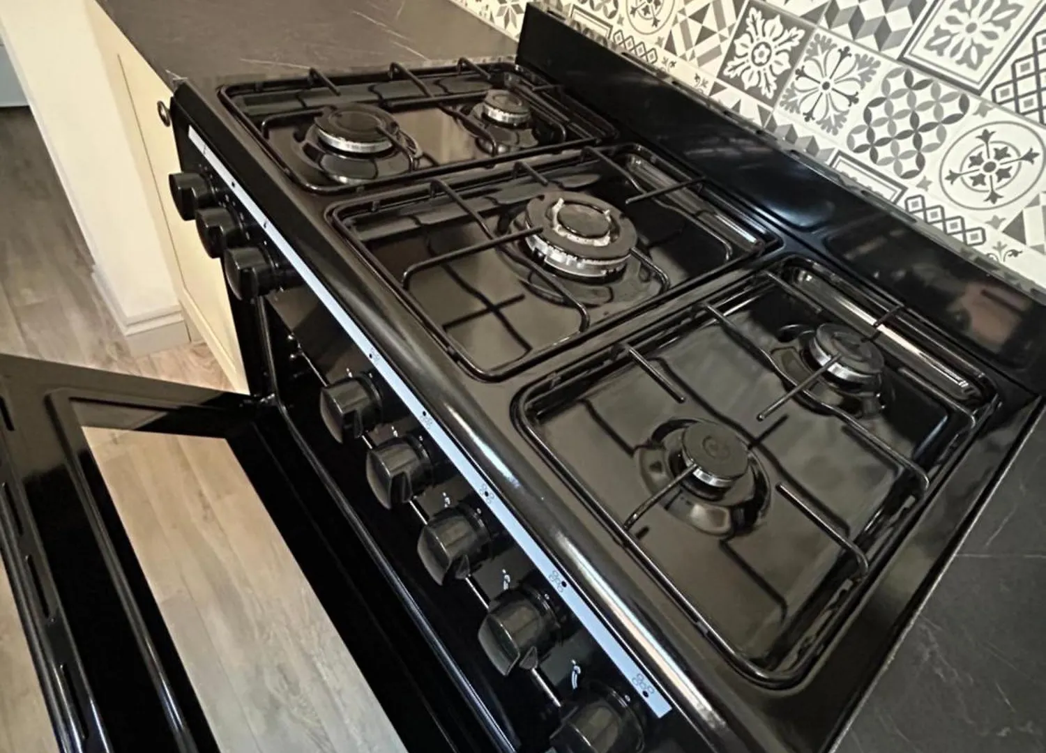 Luxurious Bridlington Villa Sleeps 13